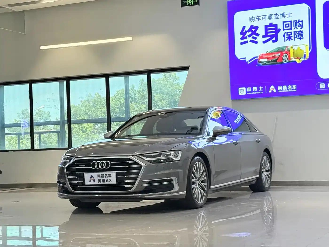Audi A8 2019 Plus A8L 55 TFSI quattro Luxury — миниатюра 1