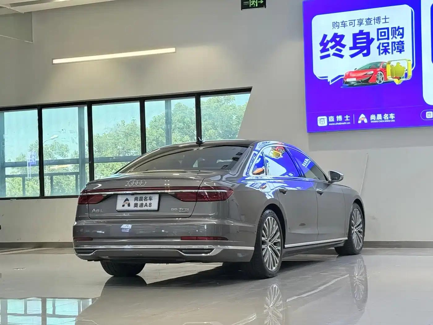 Audi A8 2019 Plus A8L 55 TFSI quattro Luxury — миниатюра 16