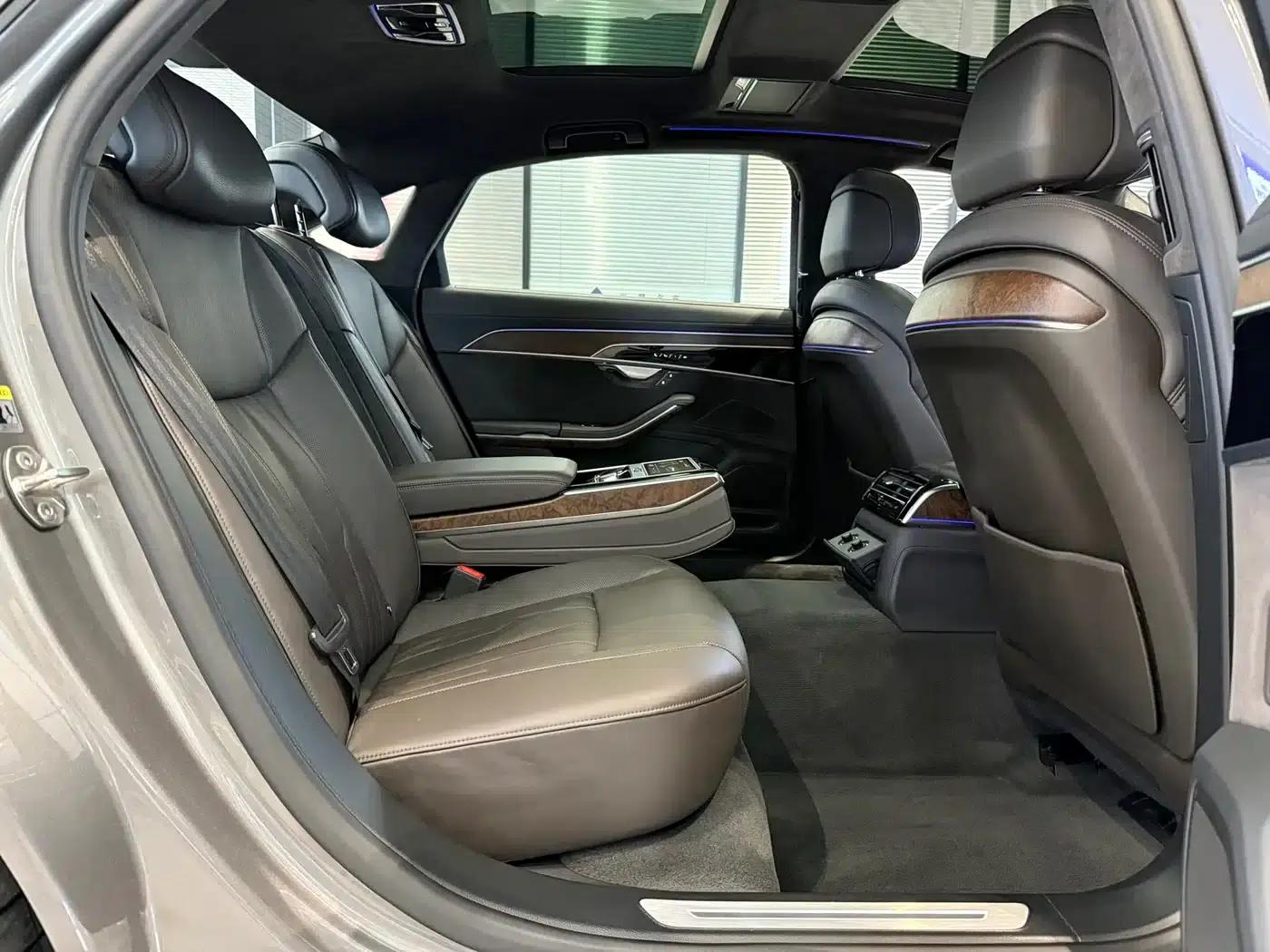 Audi A8 2019 Plus A8L 55 TFSI quattro Luxury — миниатюра 10
