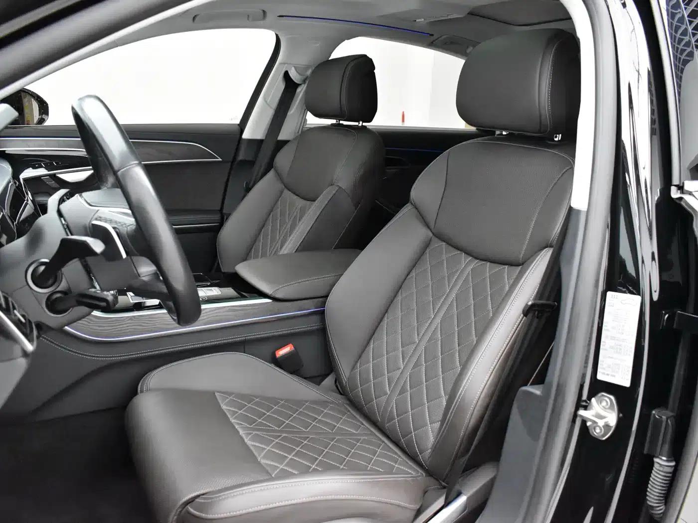 2024 Audi A8 A8L 50 TFSI quattro Premium Edition — миниатюра 13