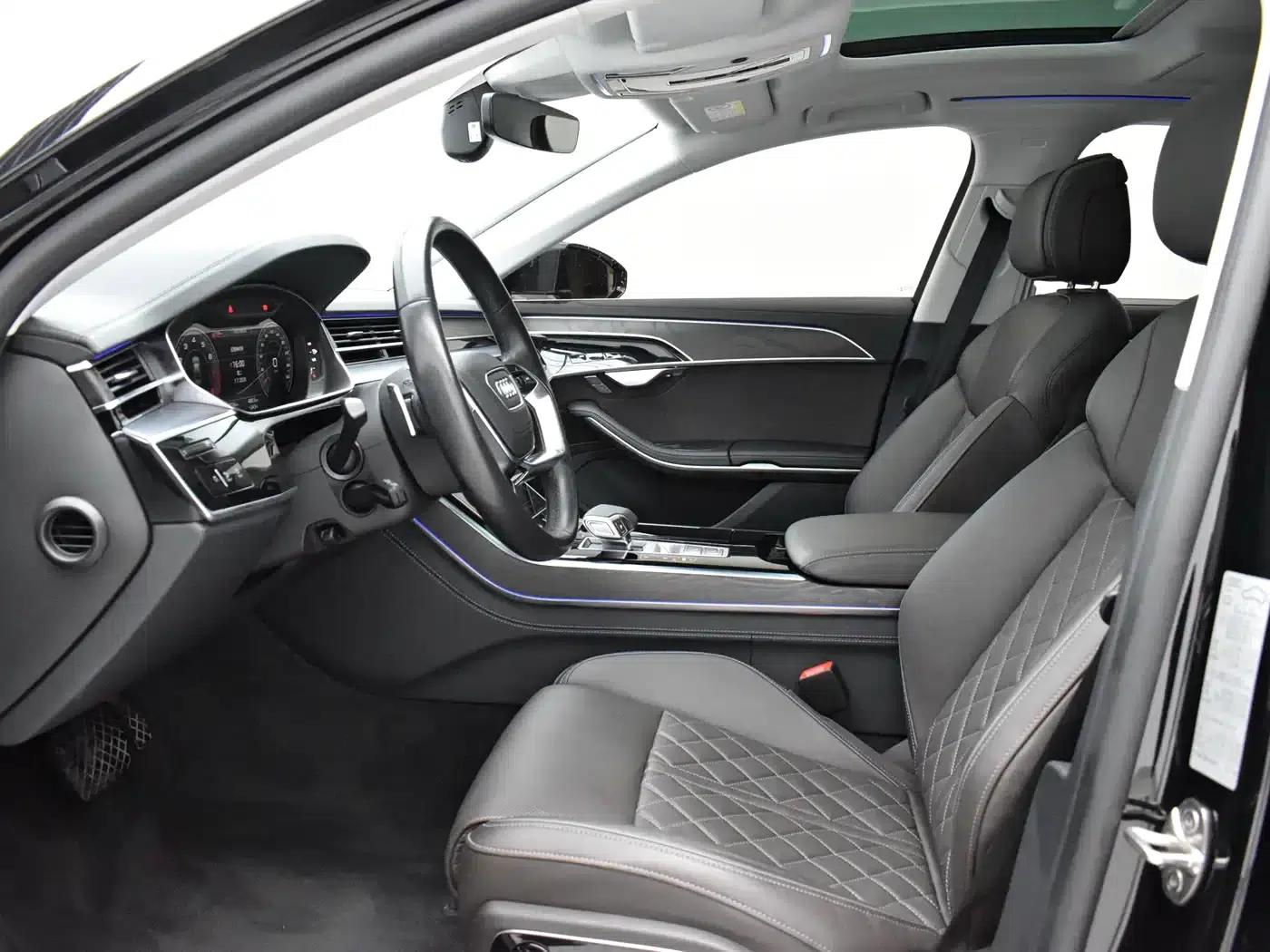 2024 Audi A8 A8L 50 TFSI quattro Premium Edition — миниатюра 5