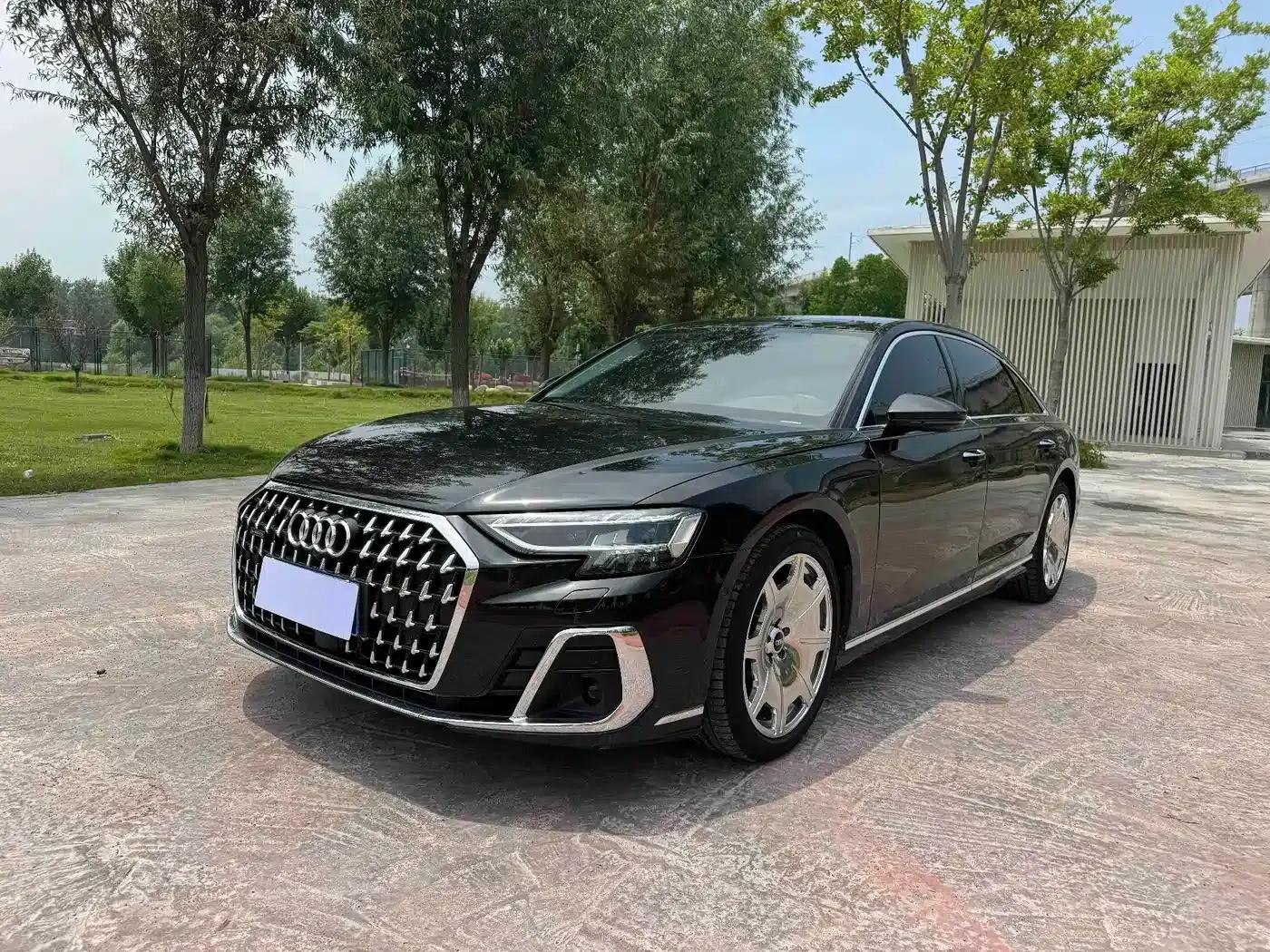 2023 Audi A8 A8L 50 TFSI quattro Premium Edition — миниатюра 1