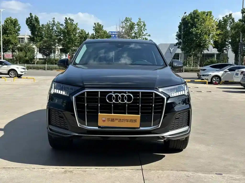 Audi Q7 2023 45 TFSI quattro S line Sport — миниатюра 3