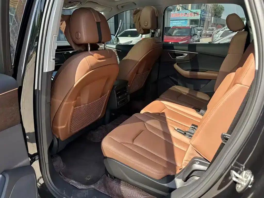 Audi Q7 2023 45 TFSI quattro S line Sport — миниатюра 10