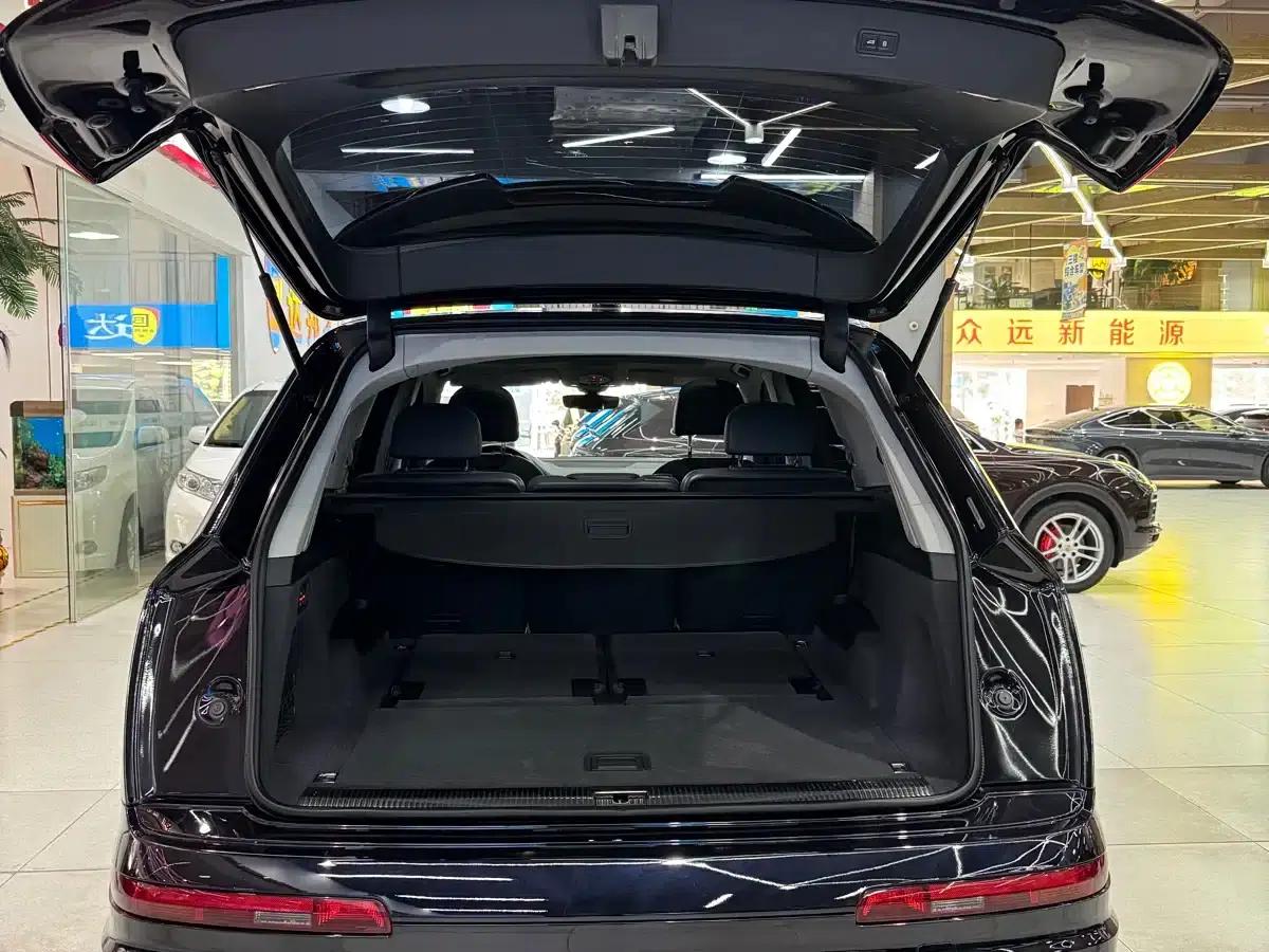 Audi Q7 2019 45 TFSI Comfort — миниатюра 12