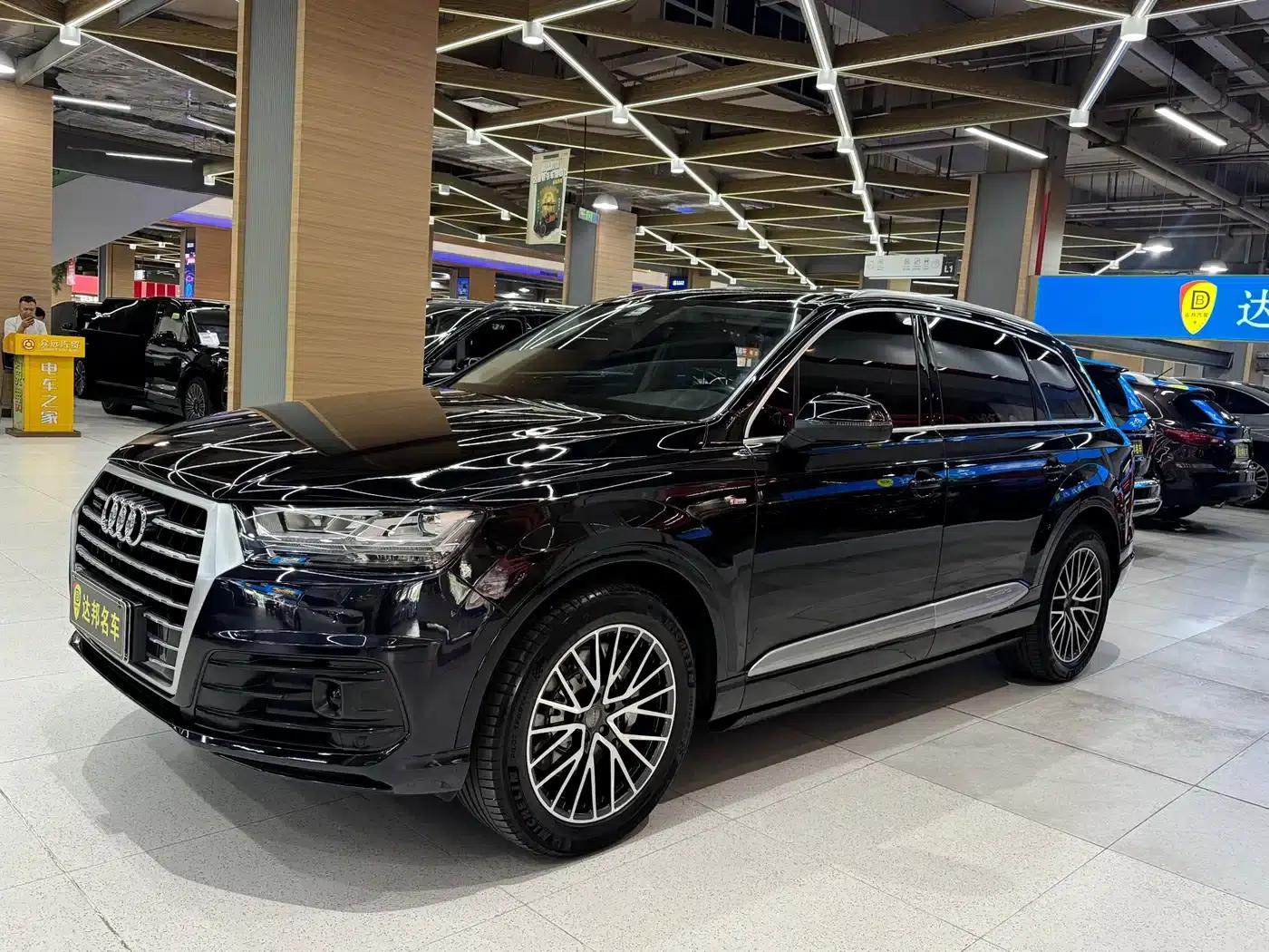 Audi Q7 2019 45 TFSI Comfort — миниатюра 3