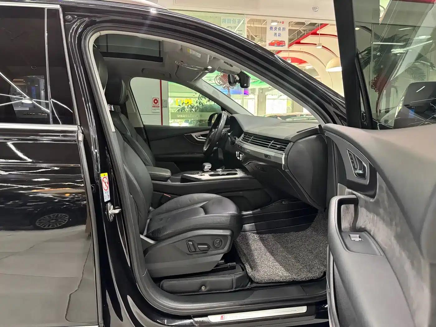 Audi Q7 2019 45 TFSI Comfort — миниатюра 8