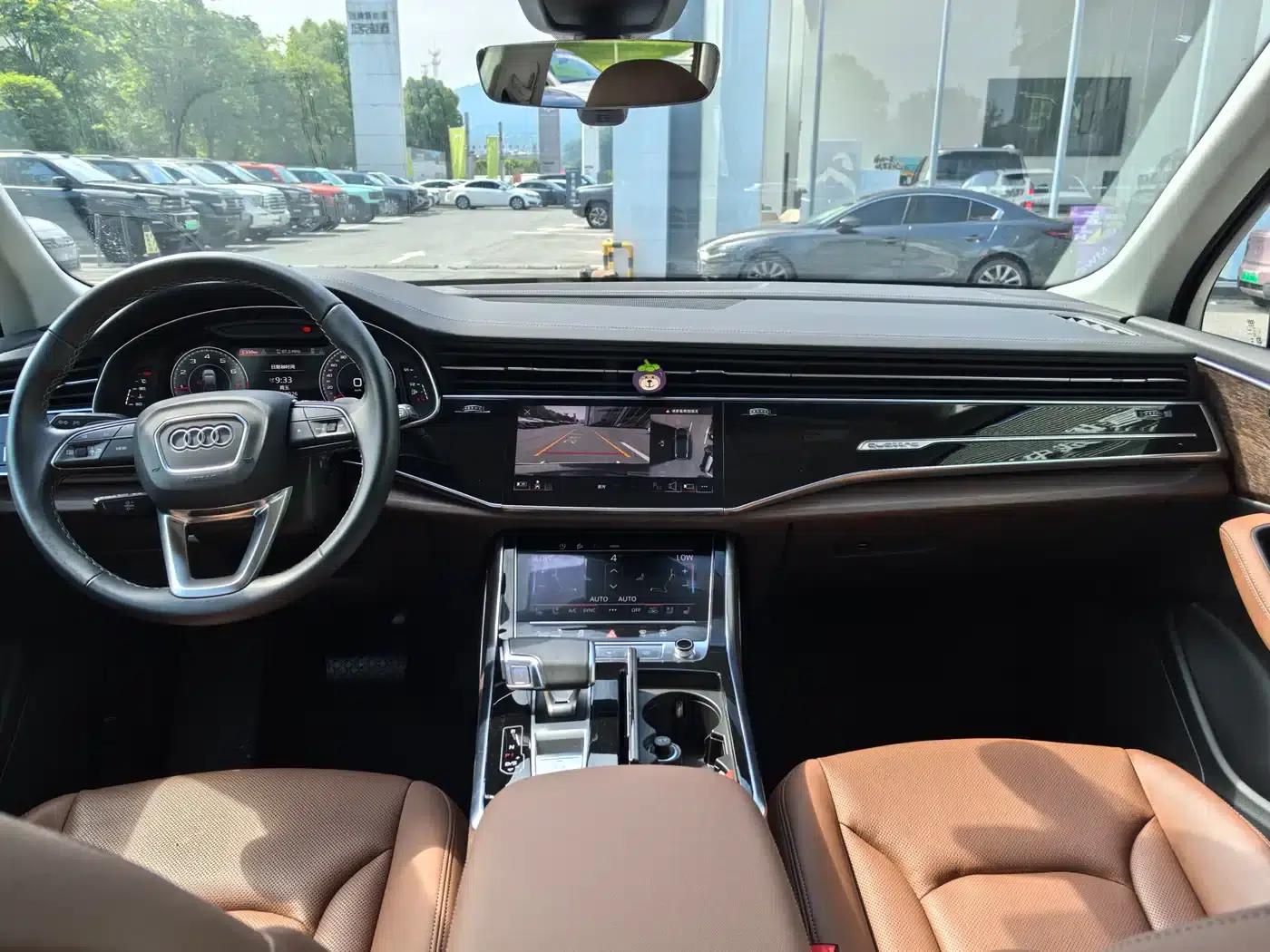 Audi Q7 2024 45 TFSI quattro S line Sport — миниатюра 4