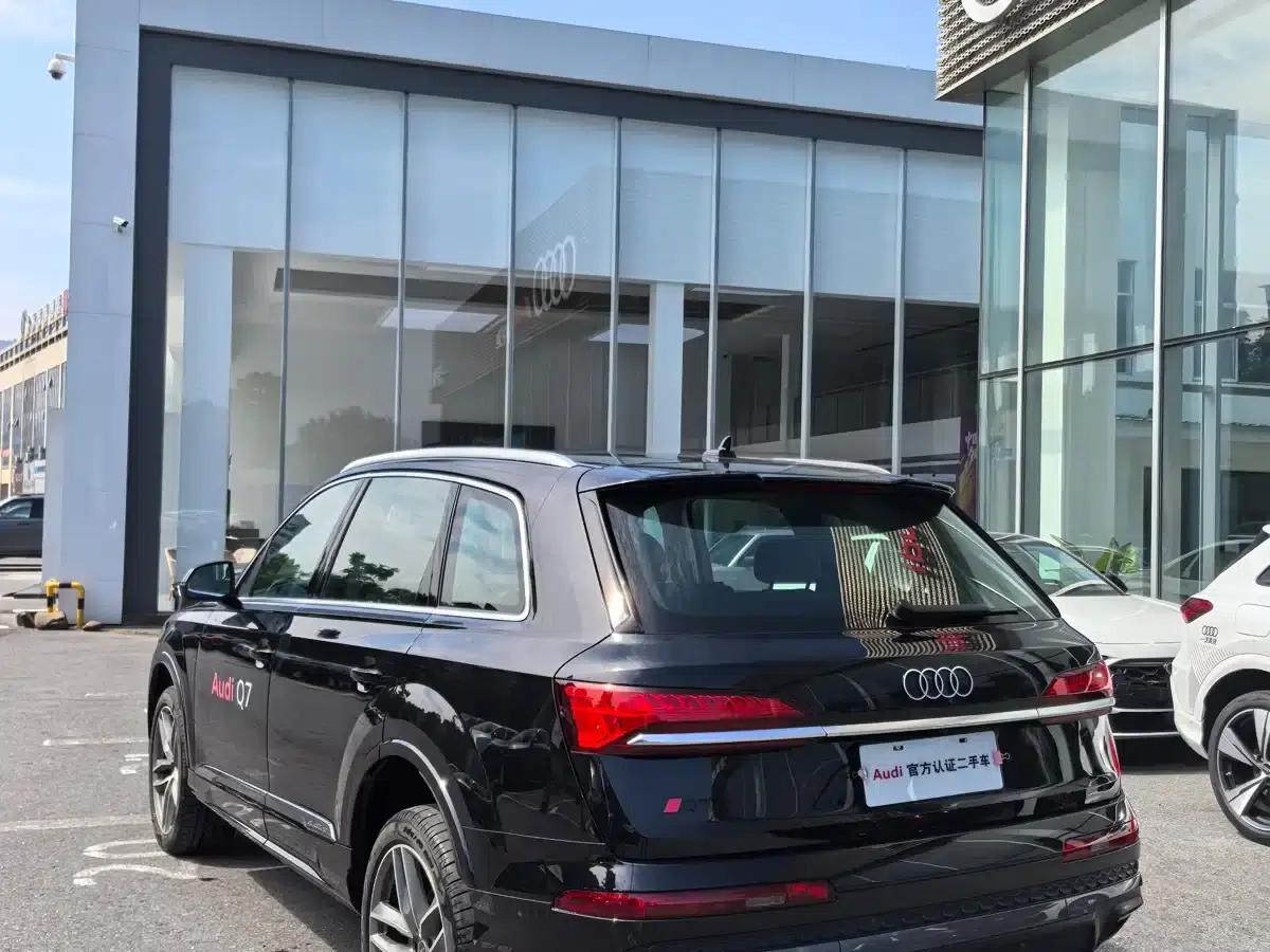 Audi Q7 2024 45 TFSI quattro S line Sport — миниатюра 7