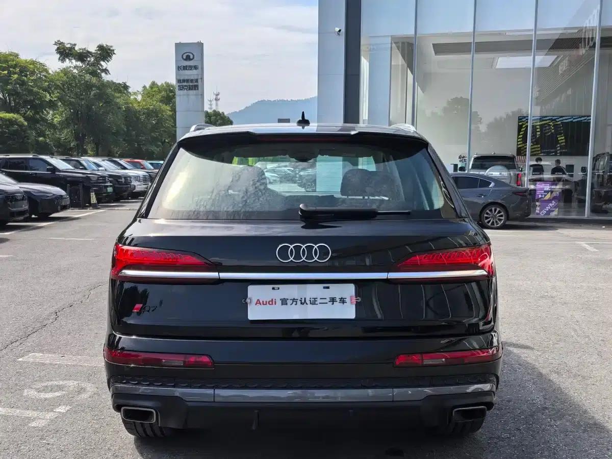 Audi Q7 2024 45 TFSI quattro S line Sport — миниатюра 8
