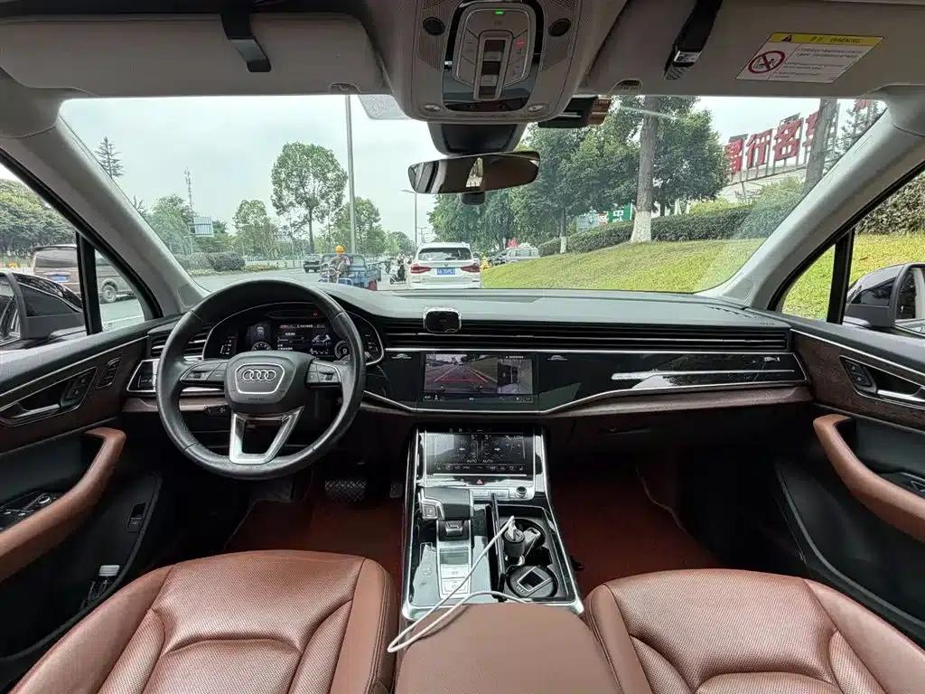 Audi Q7 2022 55 TFSI quattro S line Sport — миниатюра 11