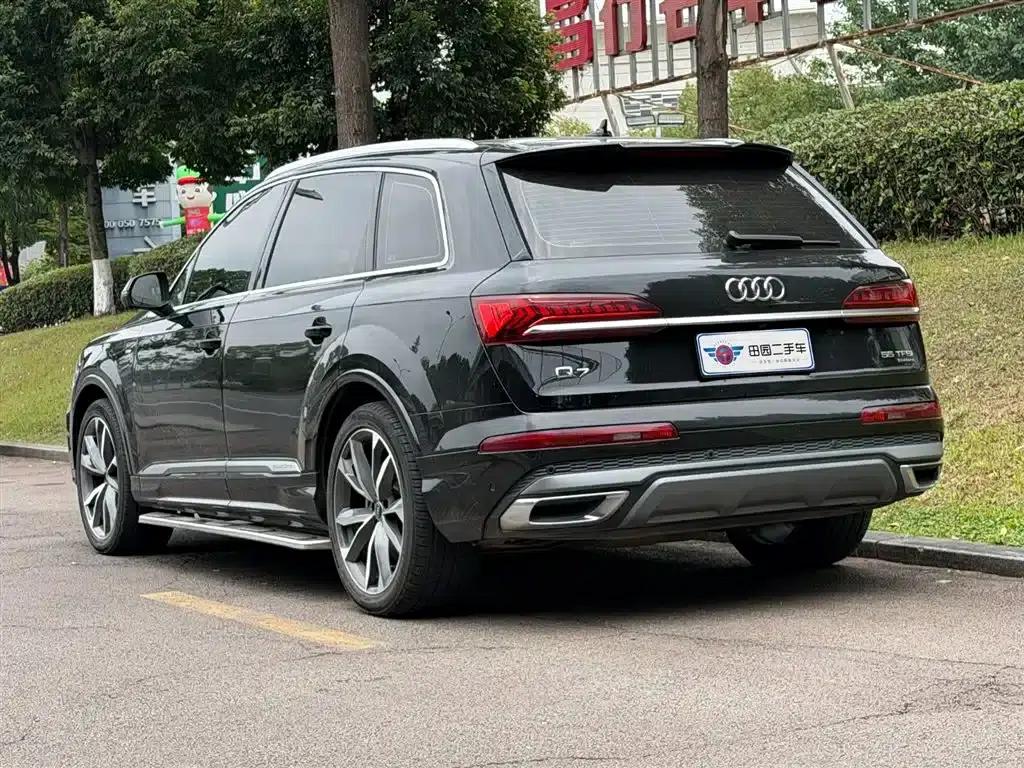 Audi Q7 2022 55 TFSI quattro S line Sport — миниатюра 4