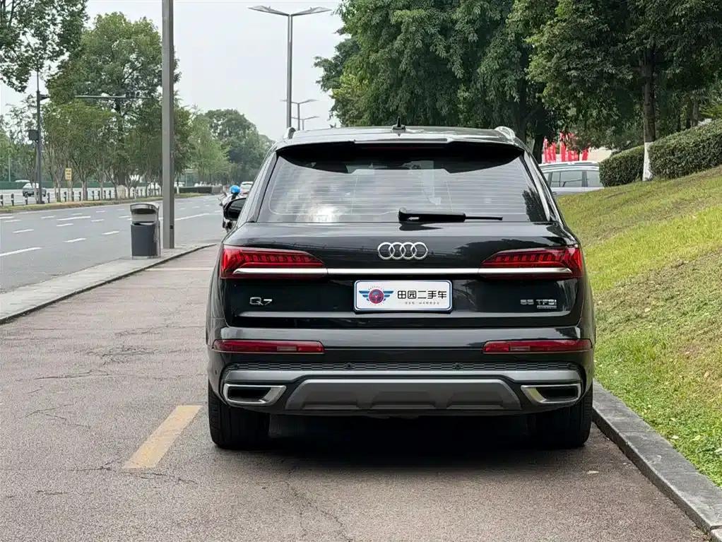 Audi Q7 2022 55 TFSI quattro S line Sport — миниатюра 5