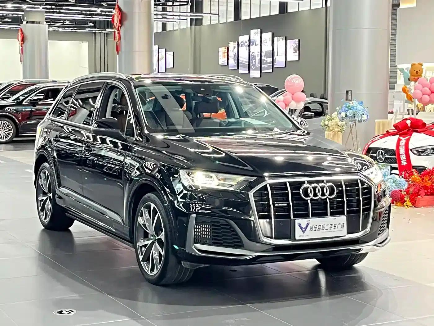 Audi Q7 2022 55 TFSI quattro S line Sport — миниатюра 3