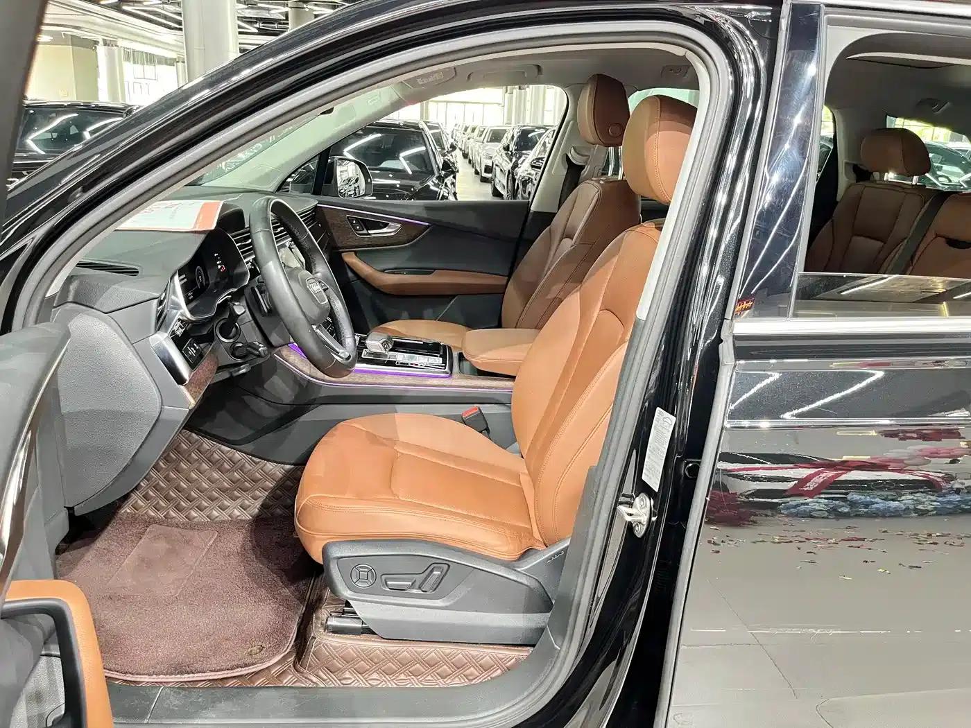 Audi Q7 2022 55 TFSI quattro S line Sport — миниатюра 4
