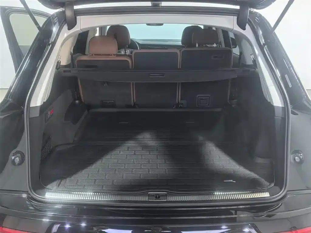 Audi Q7 2023 55 TFSI quattro S line Sport — миниатюра 15