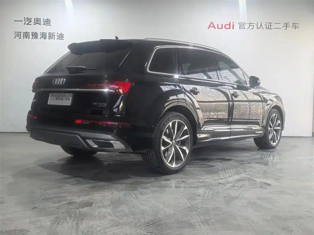 Audi Q7 2023 55 TFSI quattro S line Sport — миниатюра 18