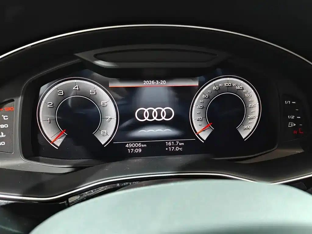 Audi Q7 2023 55 TFSI quattro S line Sport — миниатюра 4