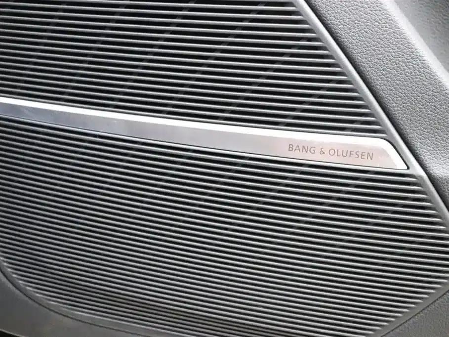 Audi Q7 2023 55 TFSI quattro S line Sport — миниатюра 12