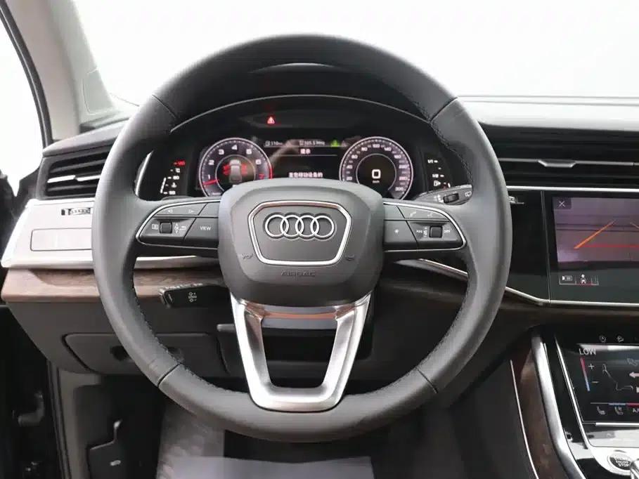 Audi Q7 2023 55 TFSI quattro S line Sport — миниатюра 17