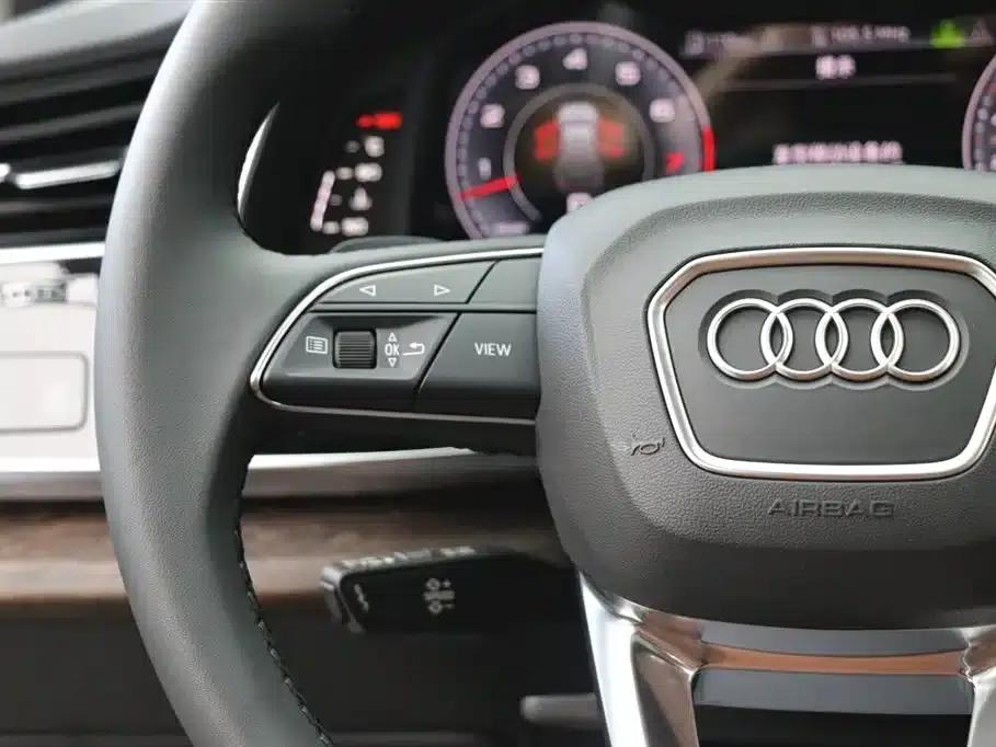 Audi Q7 2023 55 TFSI quattro S line Sport — миниатюра 18