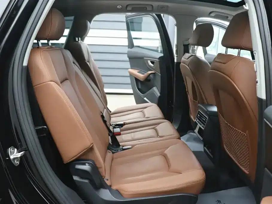 Audi Q7 2023 55 TFSI quattro S line Sport — миниатюра 26