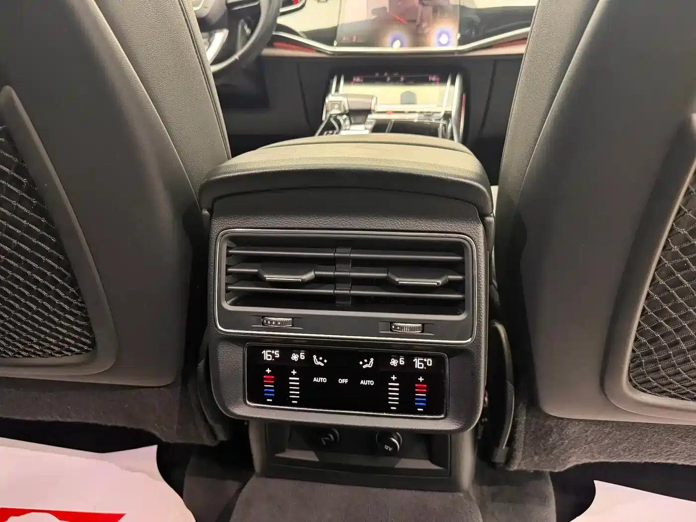 Audi Q7 2021 45 TFSI quattro S line Sport — миниатюра 21