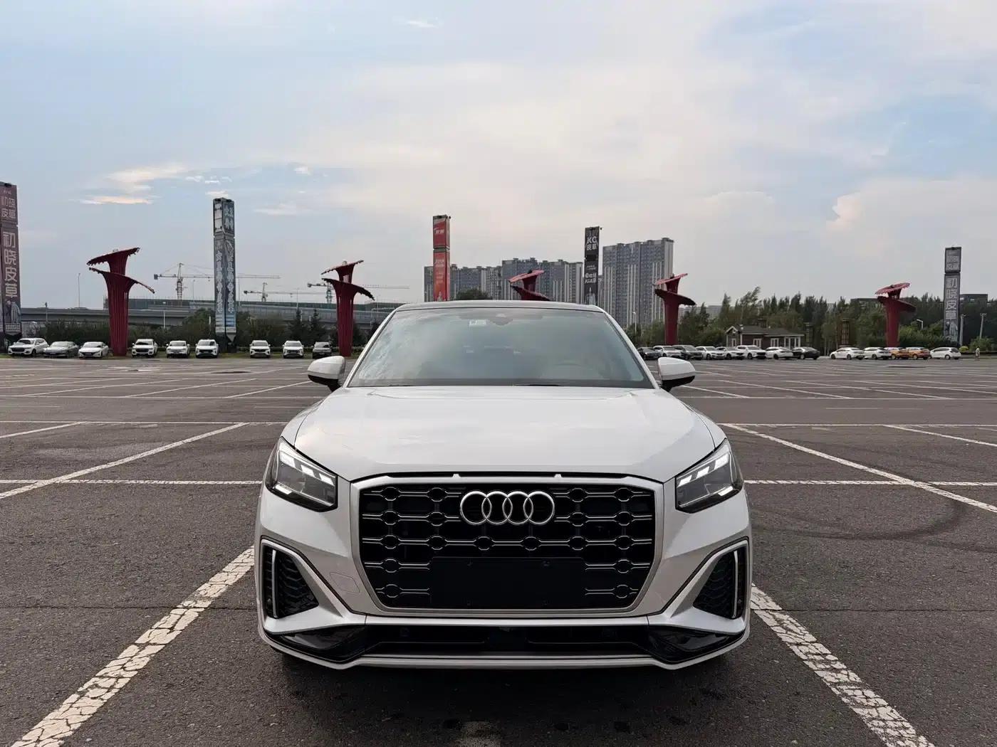 Audi Q2L 2022 35 TFSI Fashion Dynamic Edition — миниатюра 2
