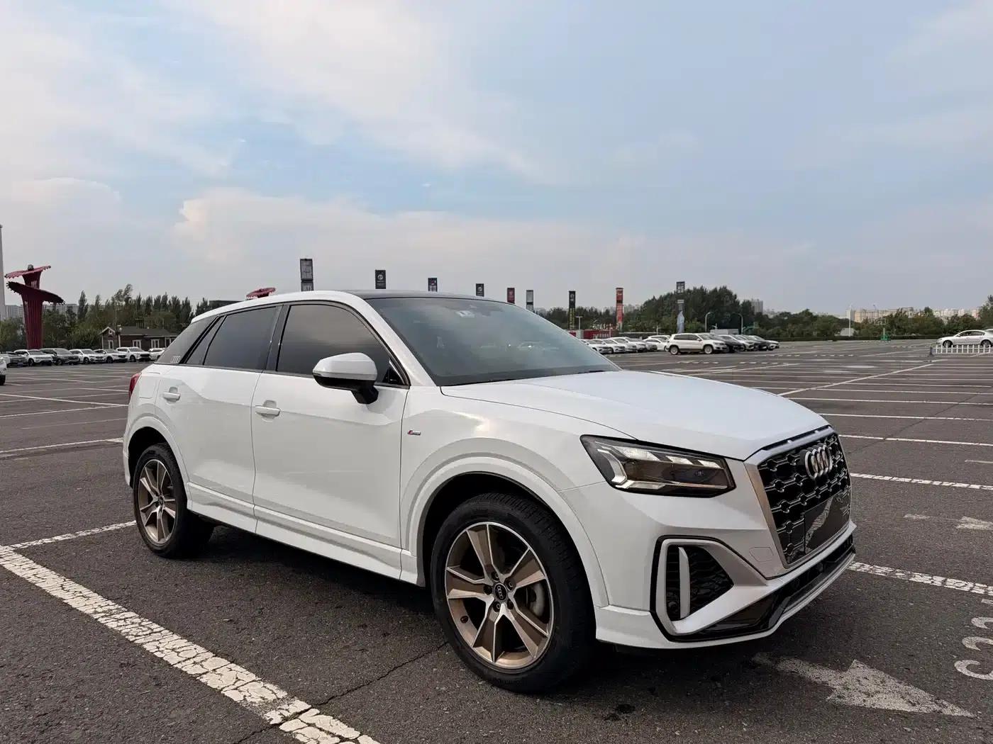 Audi Q2L 2022 35 TFSI Fashion Dynamic Edition — миниатюра 3