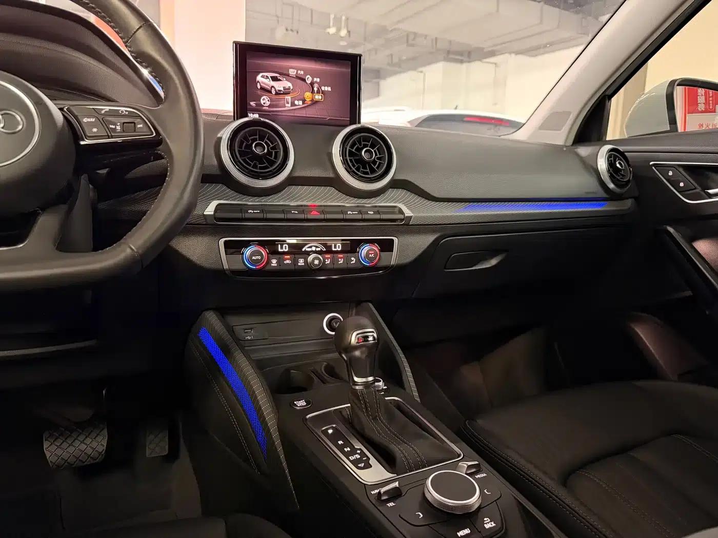 Audi Q2L 2022 35 TFSI Fashion Dynamic Edition — миниатюра 22
