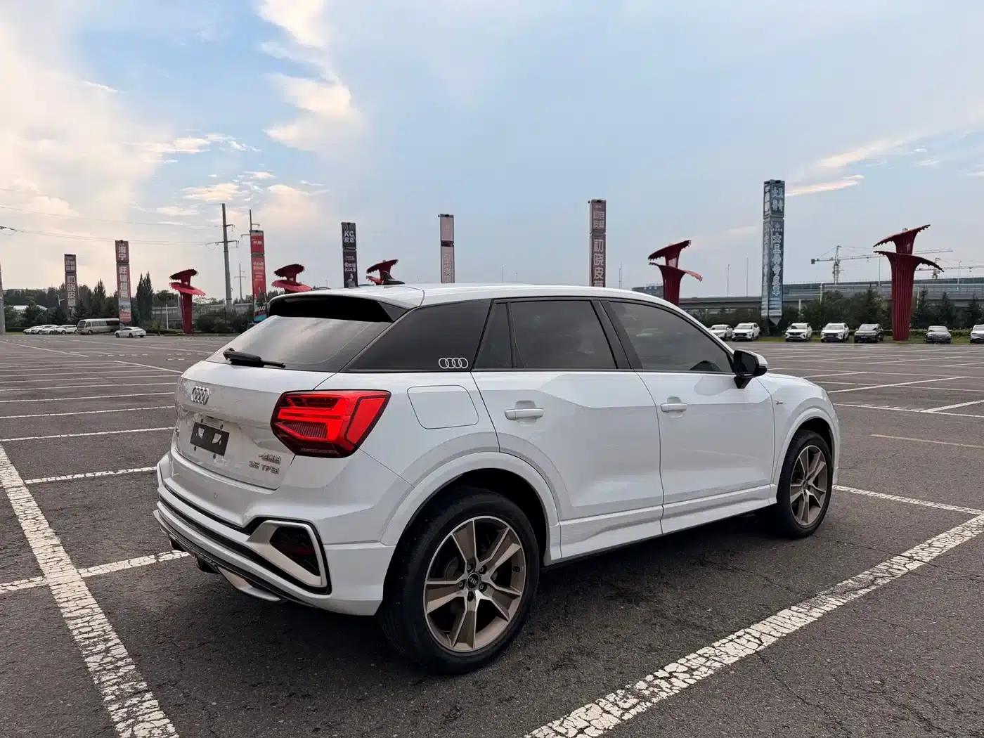 Audi Q2L 2022 35 TFSI Fashion Dynamic Edition — миниатюра 4