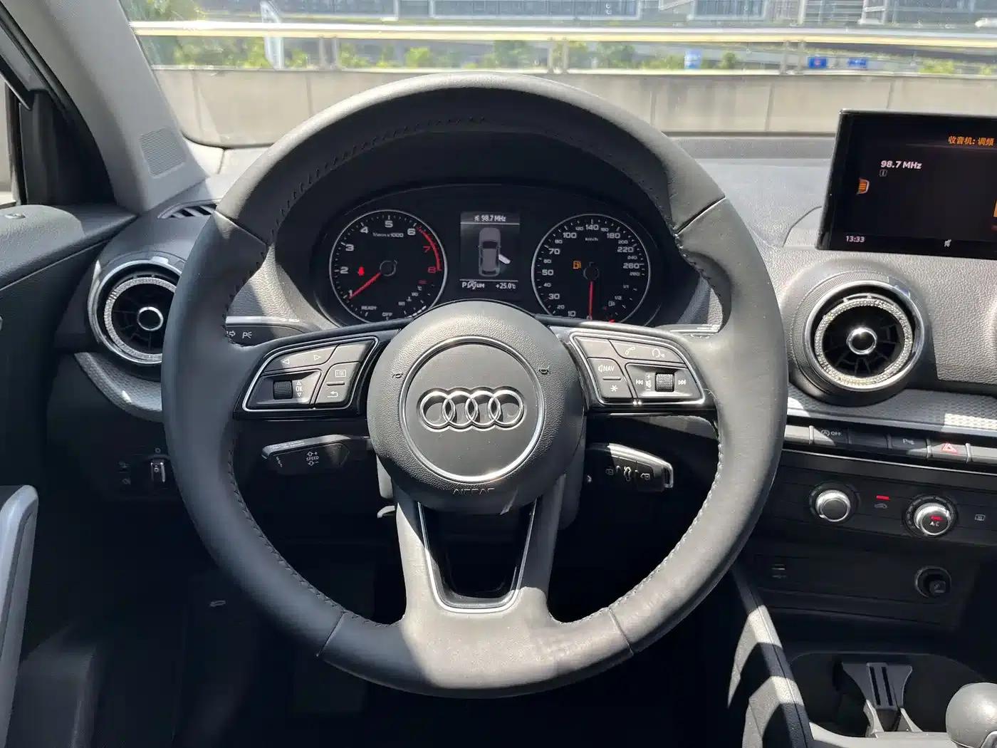 Audi Q2L 2020 35 TFSI Progressive Dynamic Edition — миниатюра 9
