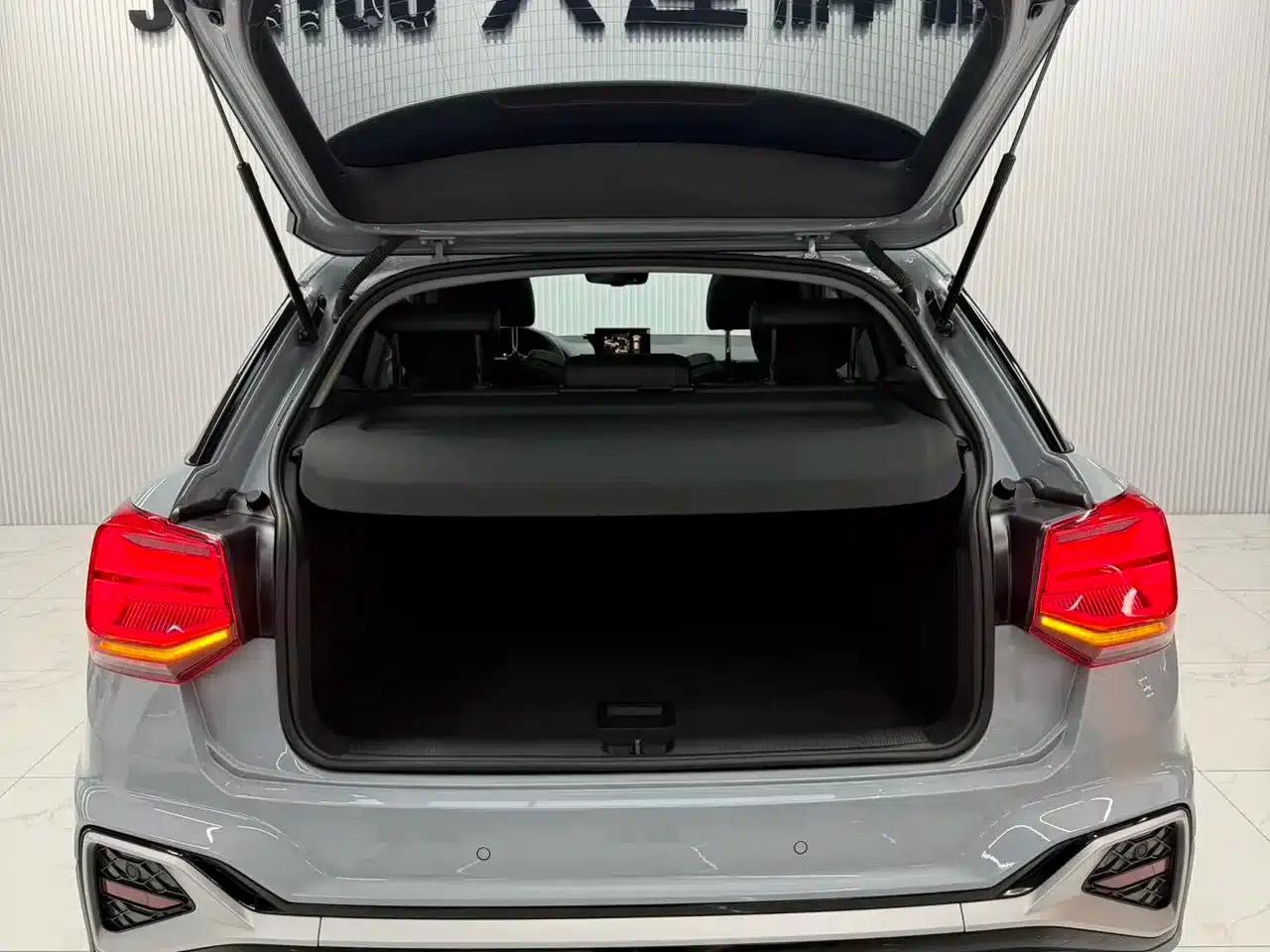 Audi Q2L 2022 35 TFSI Progressive Dynamic Edition — миниатюра 19
