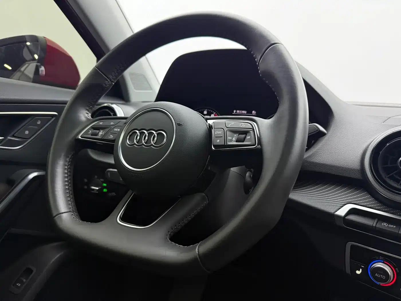Audi Q2L 2022 35 TFSI Fashion Dynamic Edition — миниатюра 16