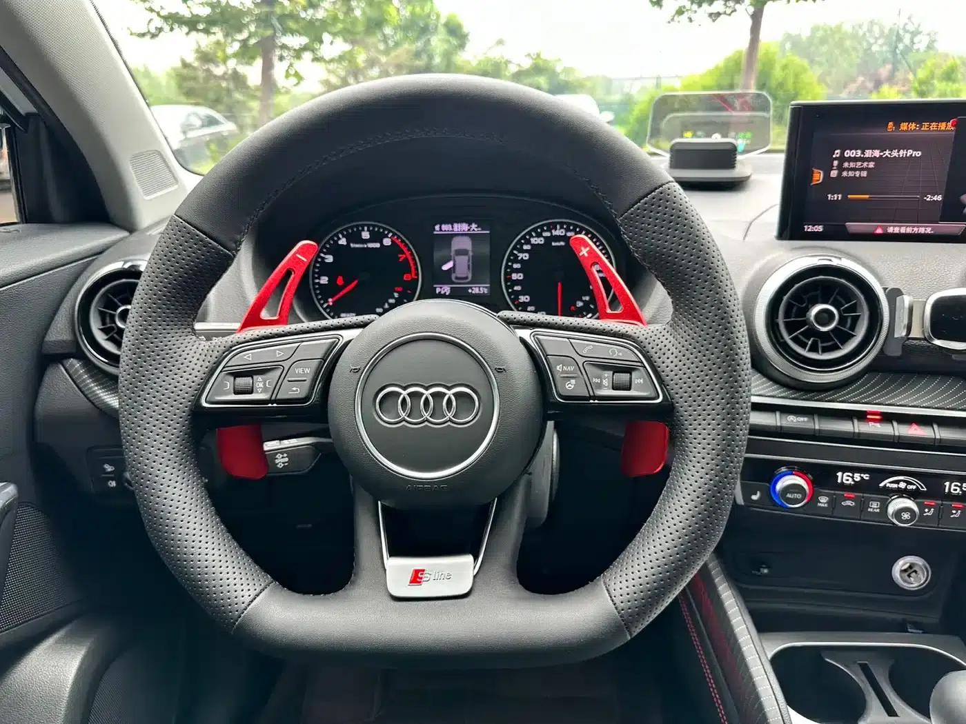 Audi Q2L 2022 35 TFSI Luxury Dynamic — миниатюра 12
