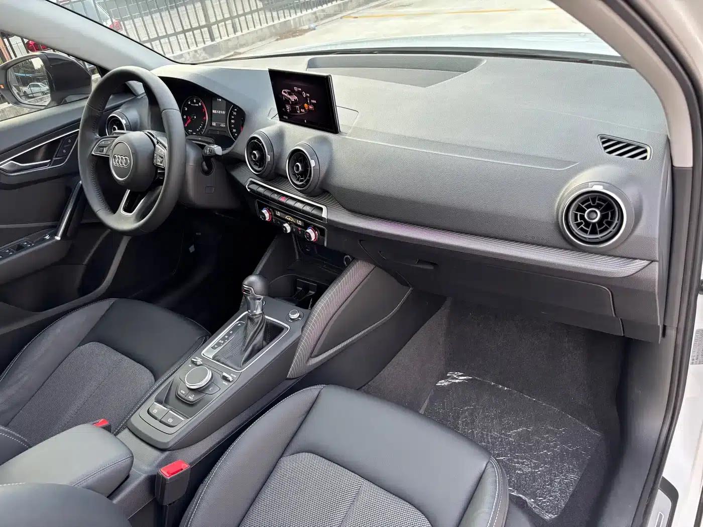 Audi Q2L 2021 35 TFSI Fashion Dynamic Edition — миниатюра 16