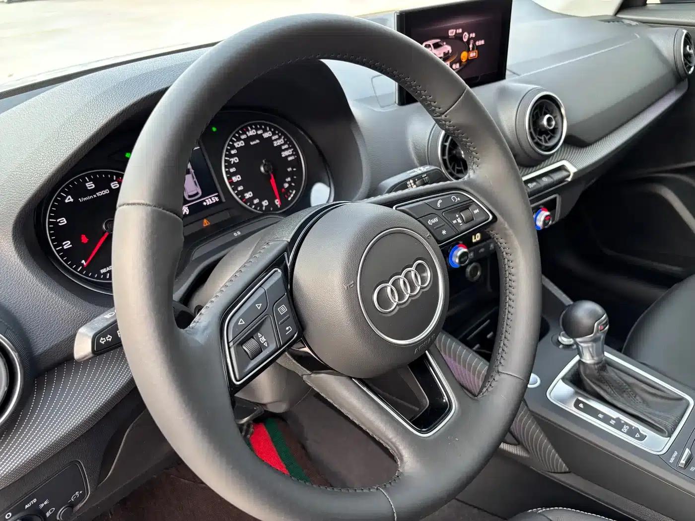 Audi Q2L 2021 35 TFSI Fashion Dynamic Edition — миниатюра 6
