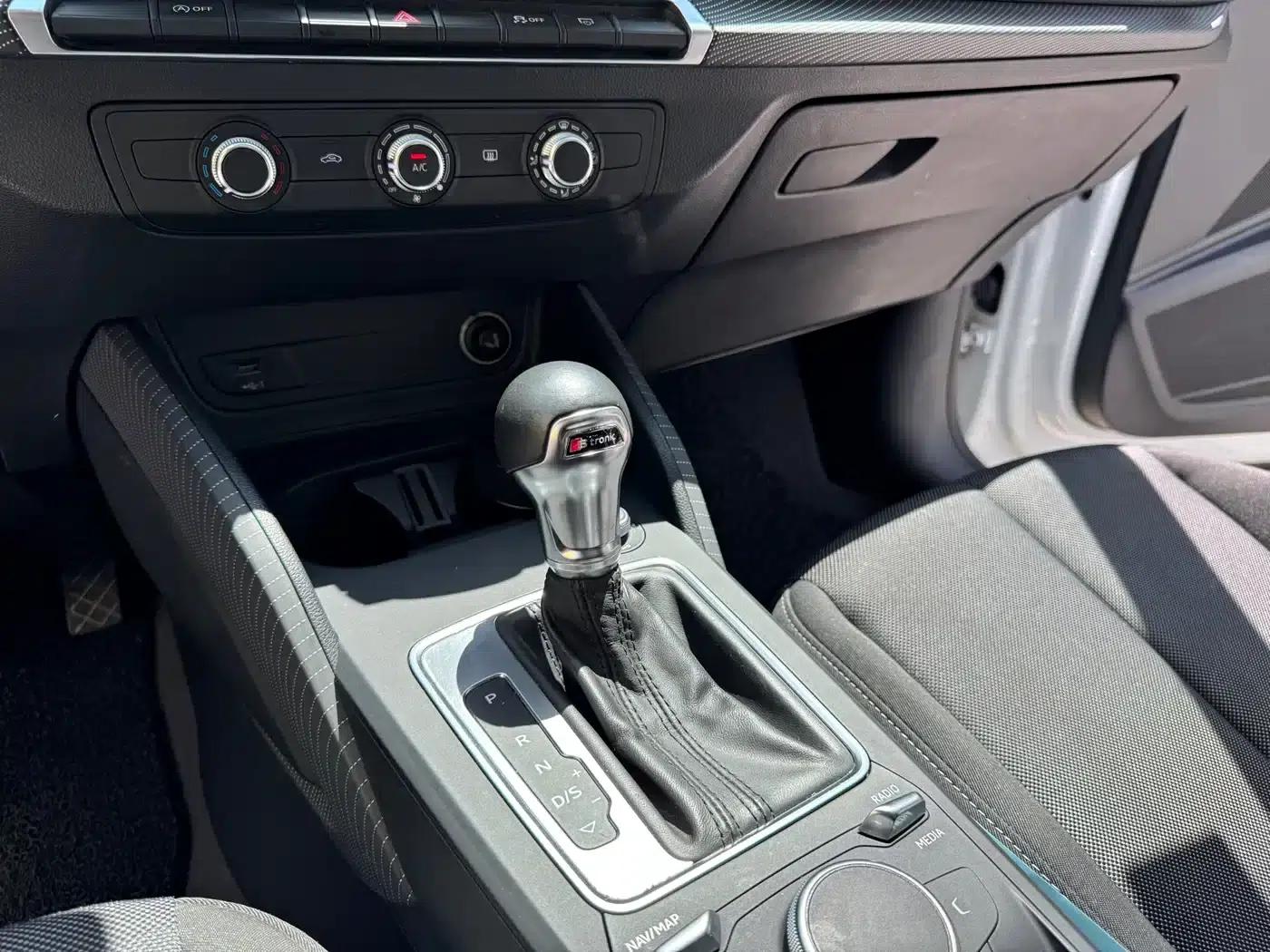 Audi Q2L 2018 35 TFSI Launch Edition (China VI Emission Standard) — миниатюра 10