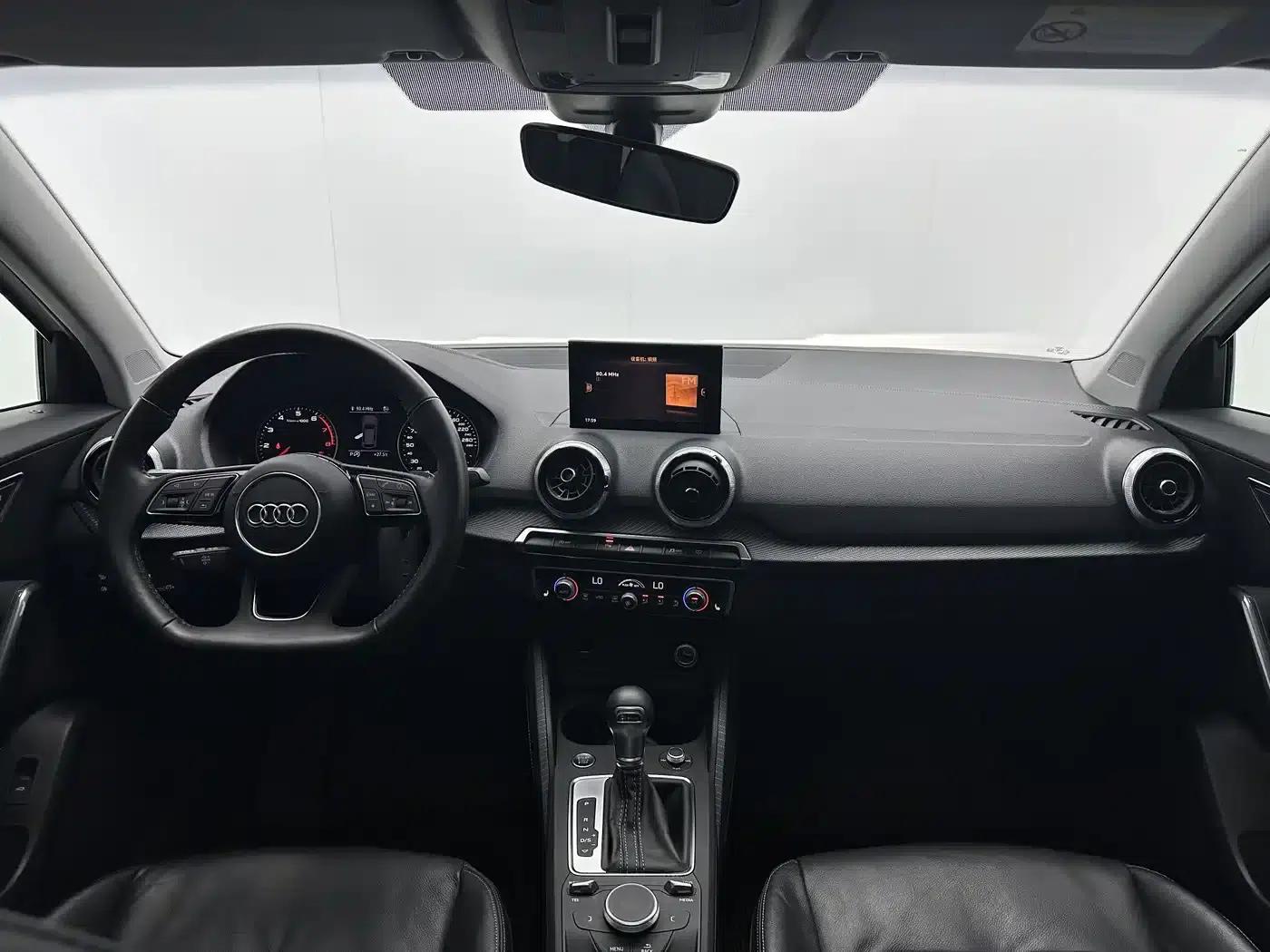 Audi Q2L 2022 35 TFSI Fashion Dynamic Edition — миниатюра 7