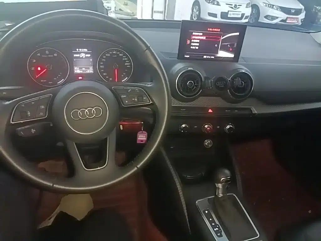 Audi Q2L 2018 35 TFSI Launch Edition (China VI Emission Standard) — миниатюра 10