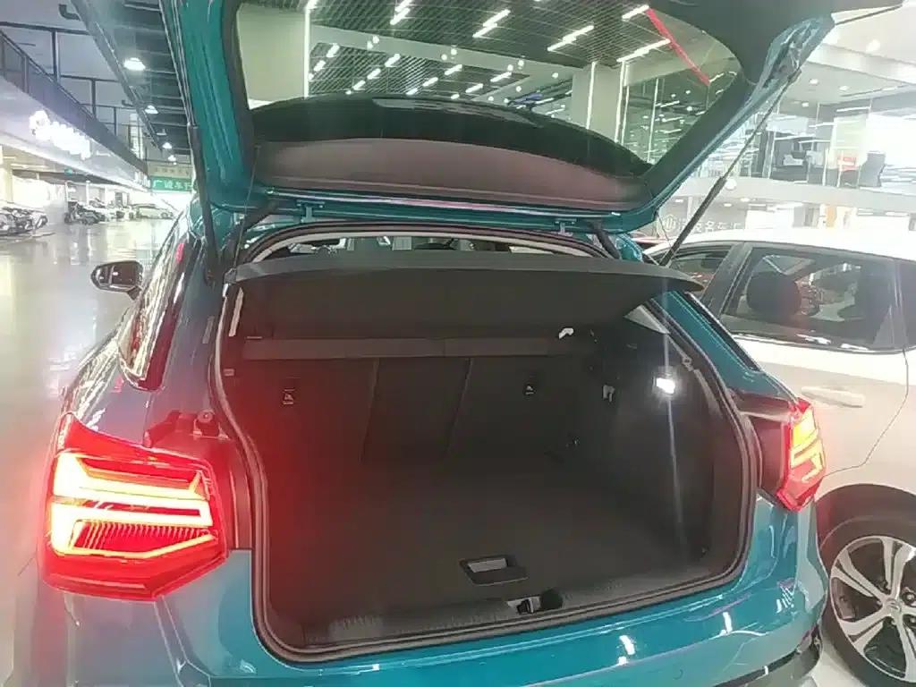 Audi Q2L 2020 35 TFSI Fashion Dynamic Edition — миниатюра 19