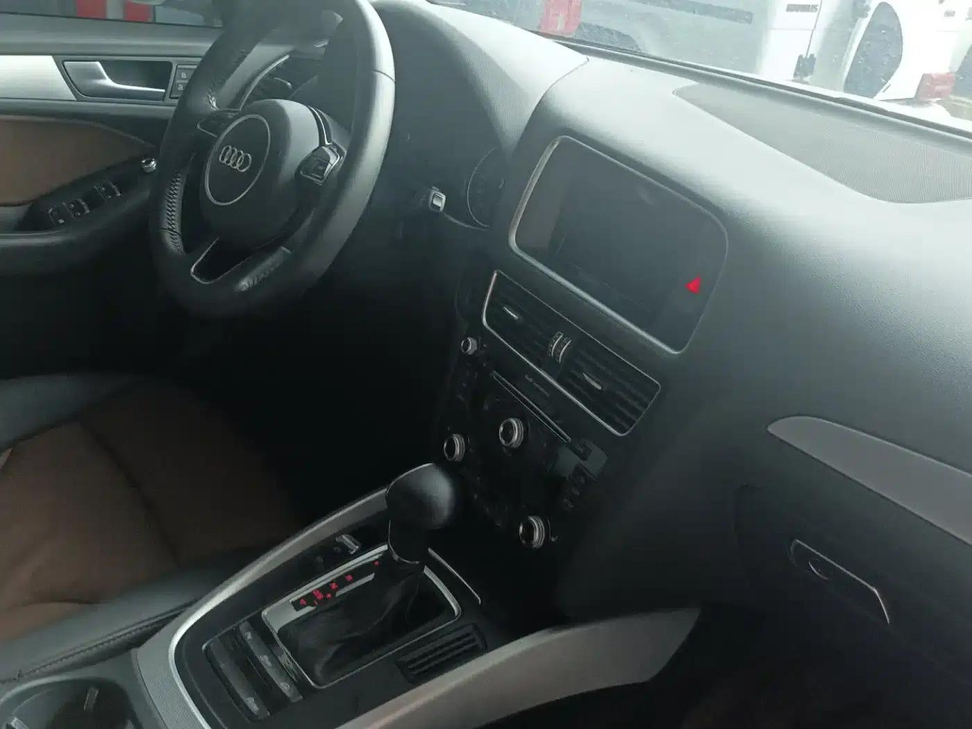 Audi Q5 2016 40 TFSI Technology Edition — миниатюра 8