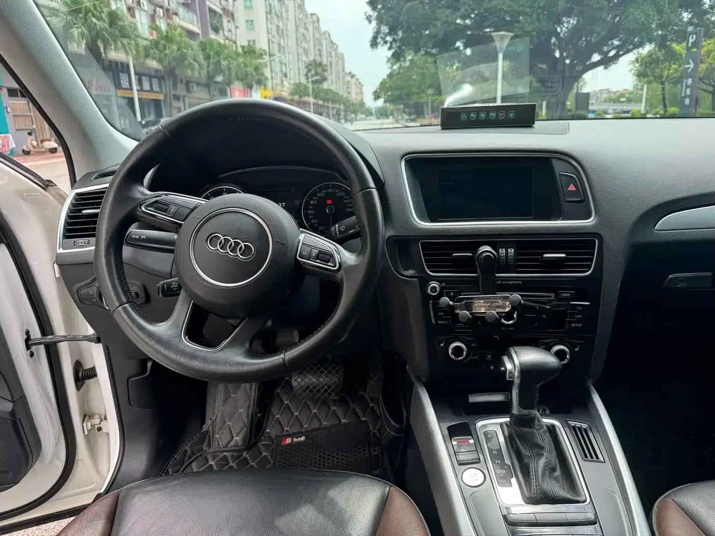 Audi Q5 2017 Plus 40 TFSI Technology Edition — миниатюра 11