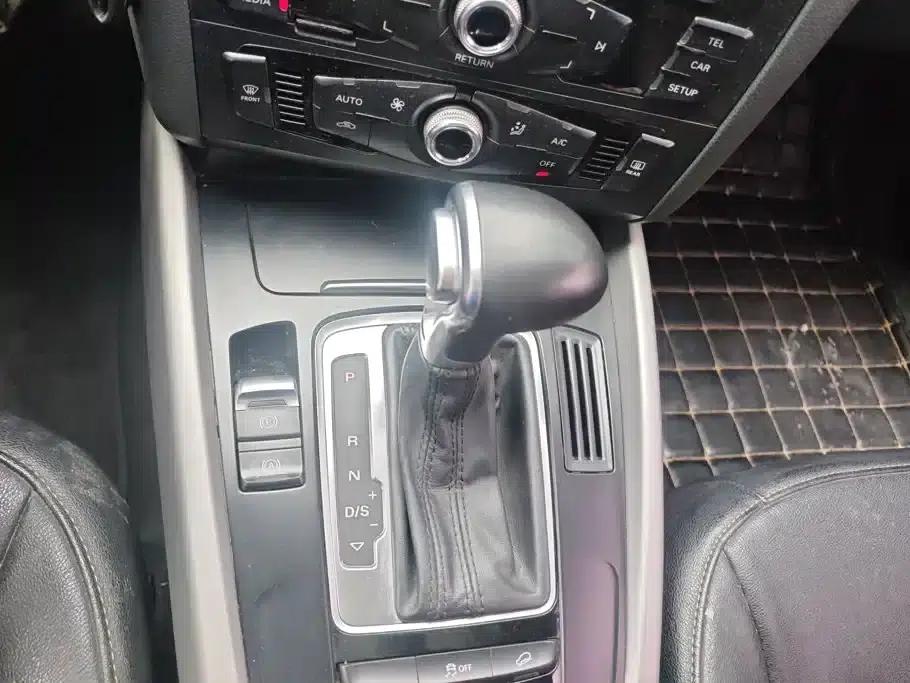 Audi Q5 2015 40 TFSI Progressive — миниатюра 16