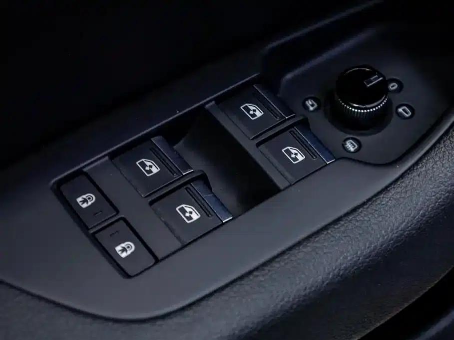 Audi A7L 2024 45TFSI S-line Dream Edition Crystal Package — миниатюра 13