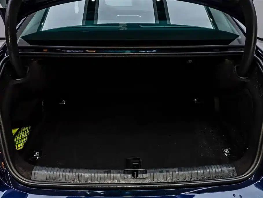 Audi A7L 2024 45TFSI S-line Dream Edition Crystal Package — миниатюра 6