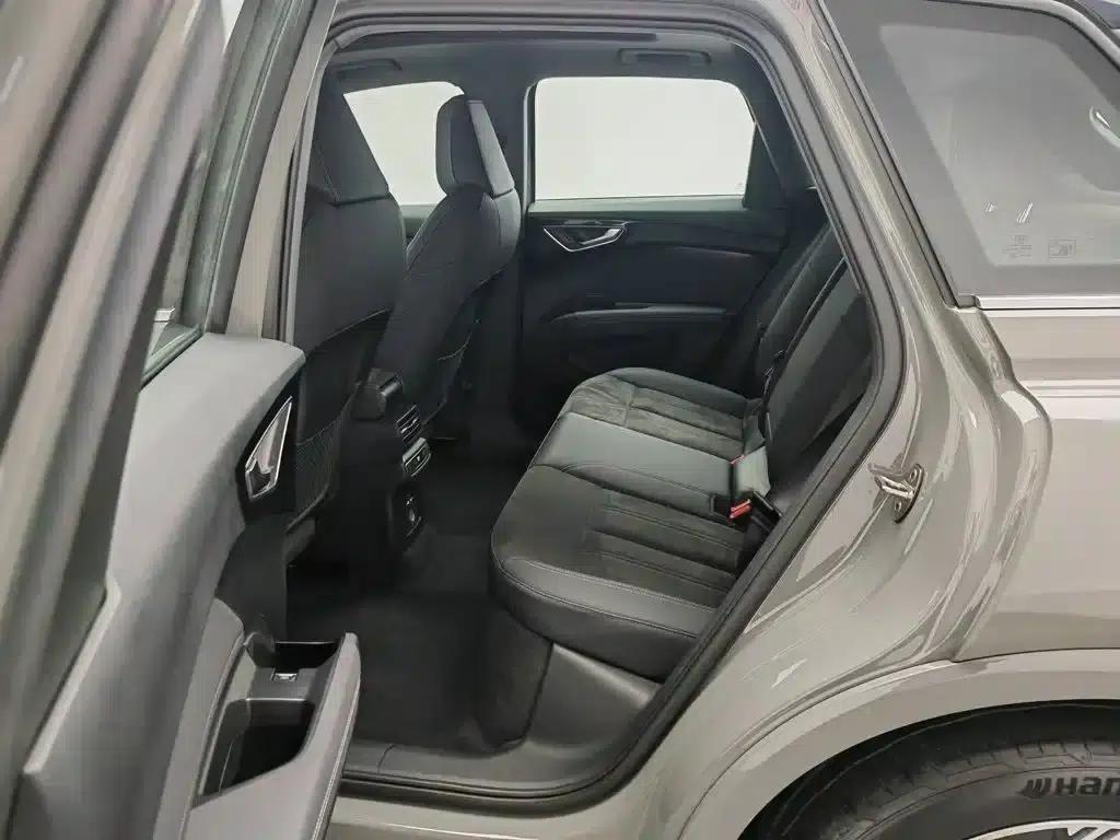 Audi Q4 e-tron 2023 Model 40 e-tron Trailblazer — миниатюра 15