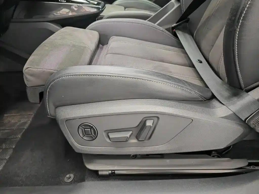 Audi Q4 e-tron 2023 Model 40 e-tron Trailblazer — миниатюра 20