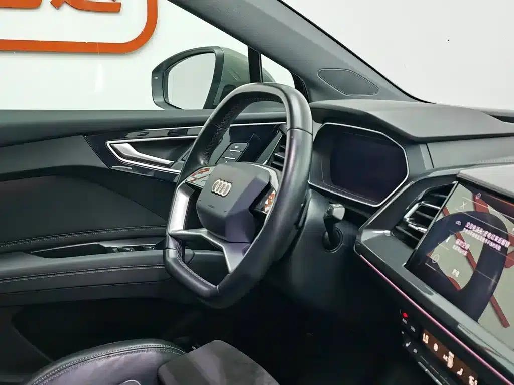Audi Q4 e-tron 2023 Model 40 e-tron Trailblazer — миниатюра 22