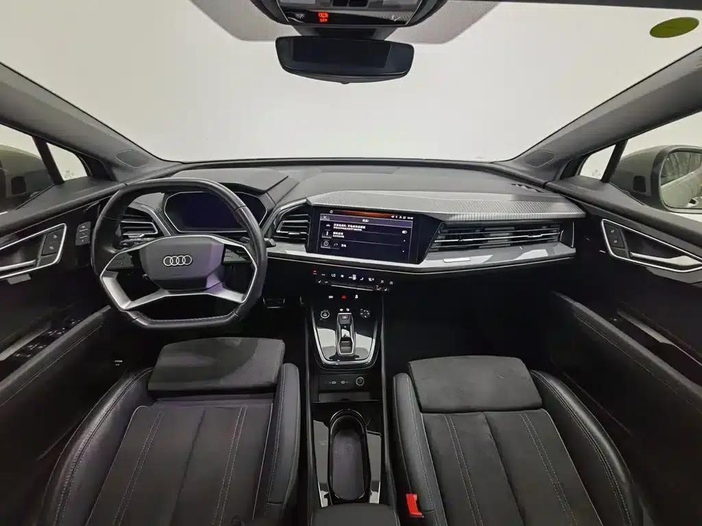Audi Q4 e-tron 2023 Model 40 e-tron Trailblazer — миниатюра 5